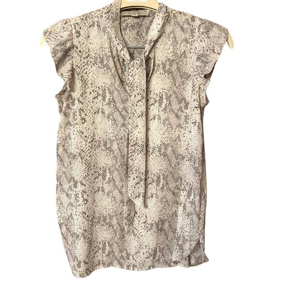LOFT snakeskin print sleeveless blouse. Size XS - Picture 2 of 3